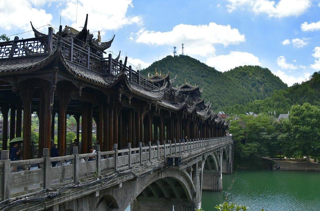 燃烧吧大脑装瓶子游戏